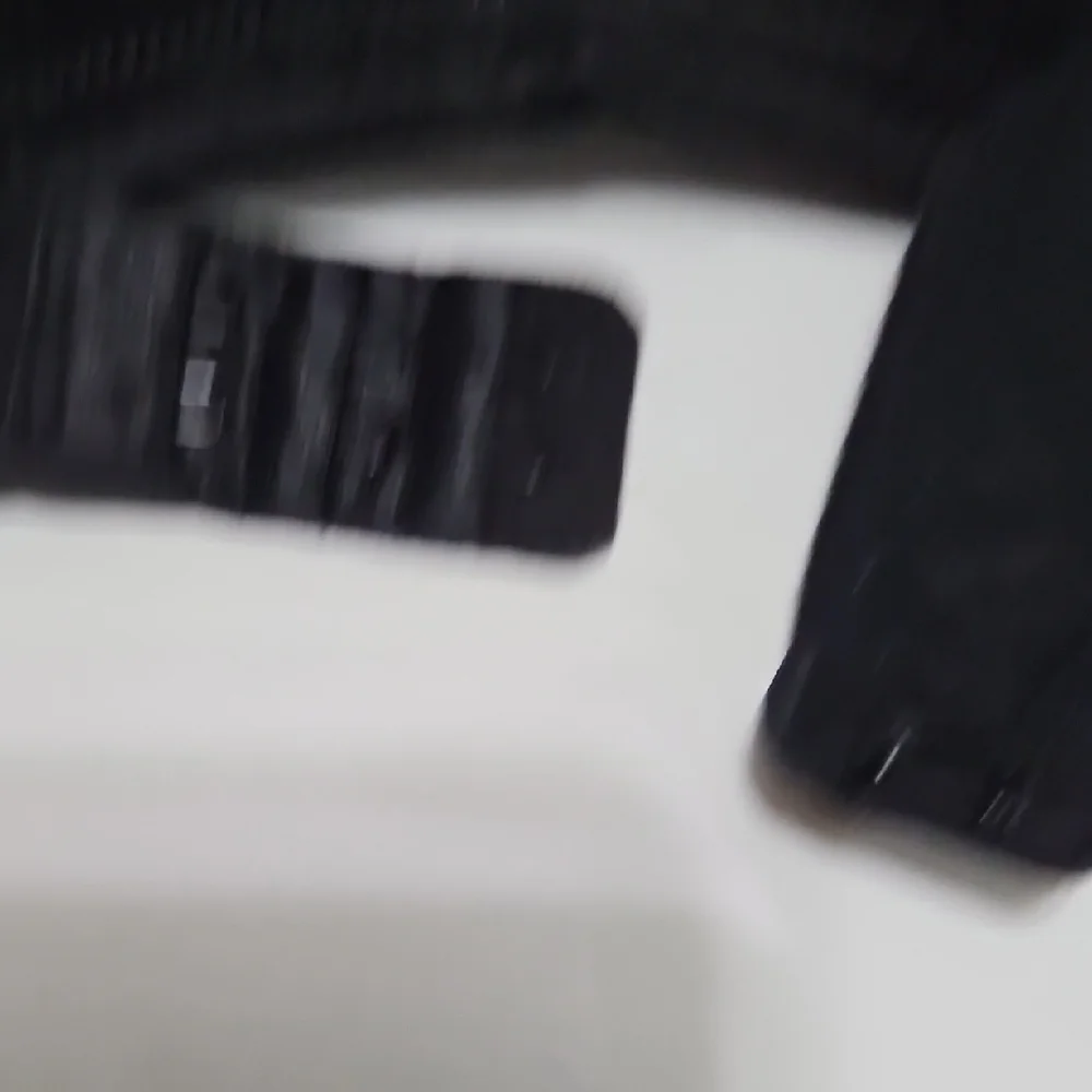 Black Women's Warner's Intimate Wireless Padded Bra Size 36B #1287 - Picture 5 of 9